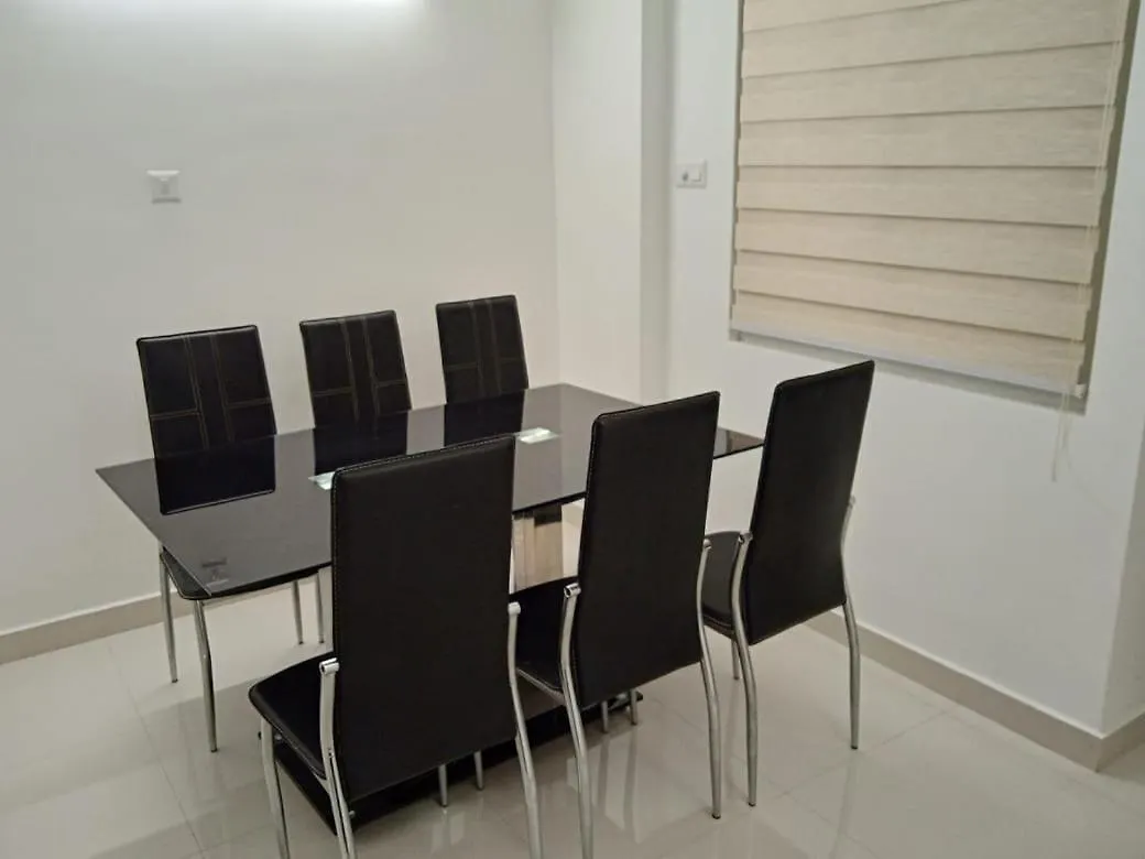 Traven Homes Earthspace Transit Kochi Appartement