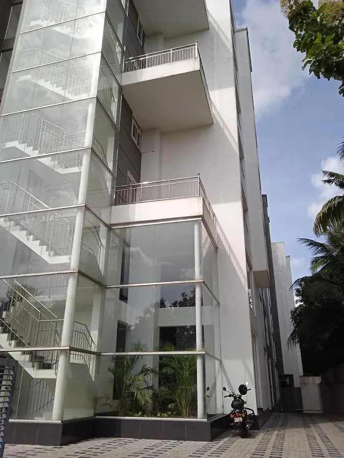 Apartamento Traven Homes Earthspace Transit Kochi Índia